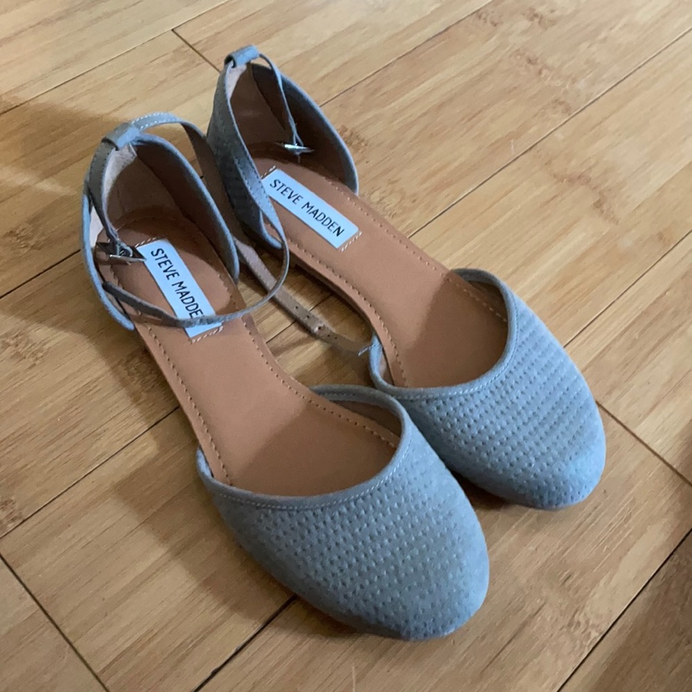 Never worn flats!